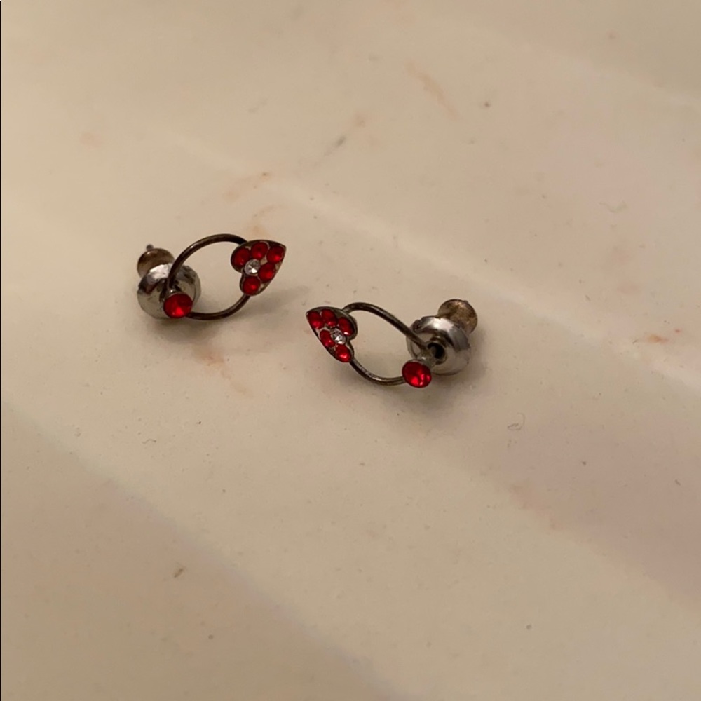 Red crystal stud earrings